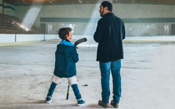 Los hombres de verdad no lloran di Lucas Castan